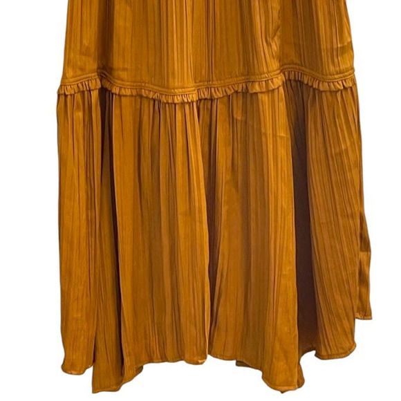Anthropologie Women’s Sz 12 Ruched Tiered Midi Pleated Satin Slip Dress Gold NEW - Picture 6 of 12